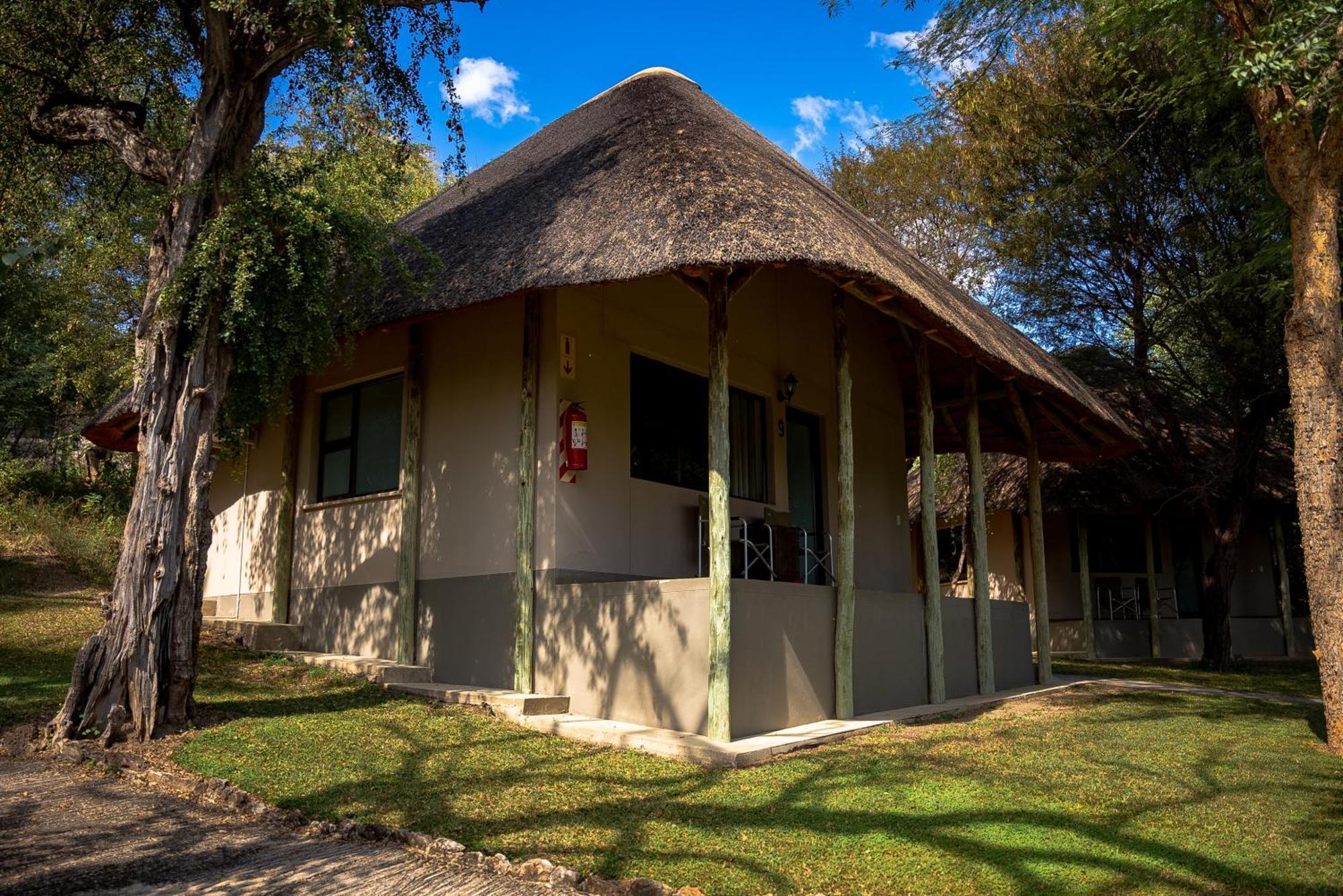 Shametu River Lodge Divundu Экстерьер фото