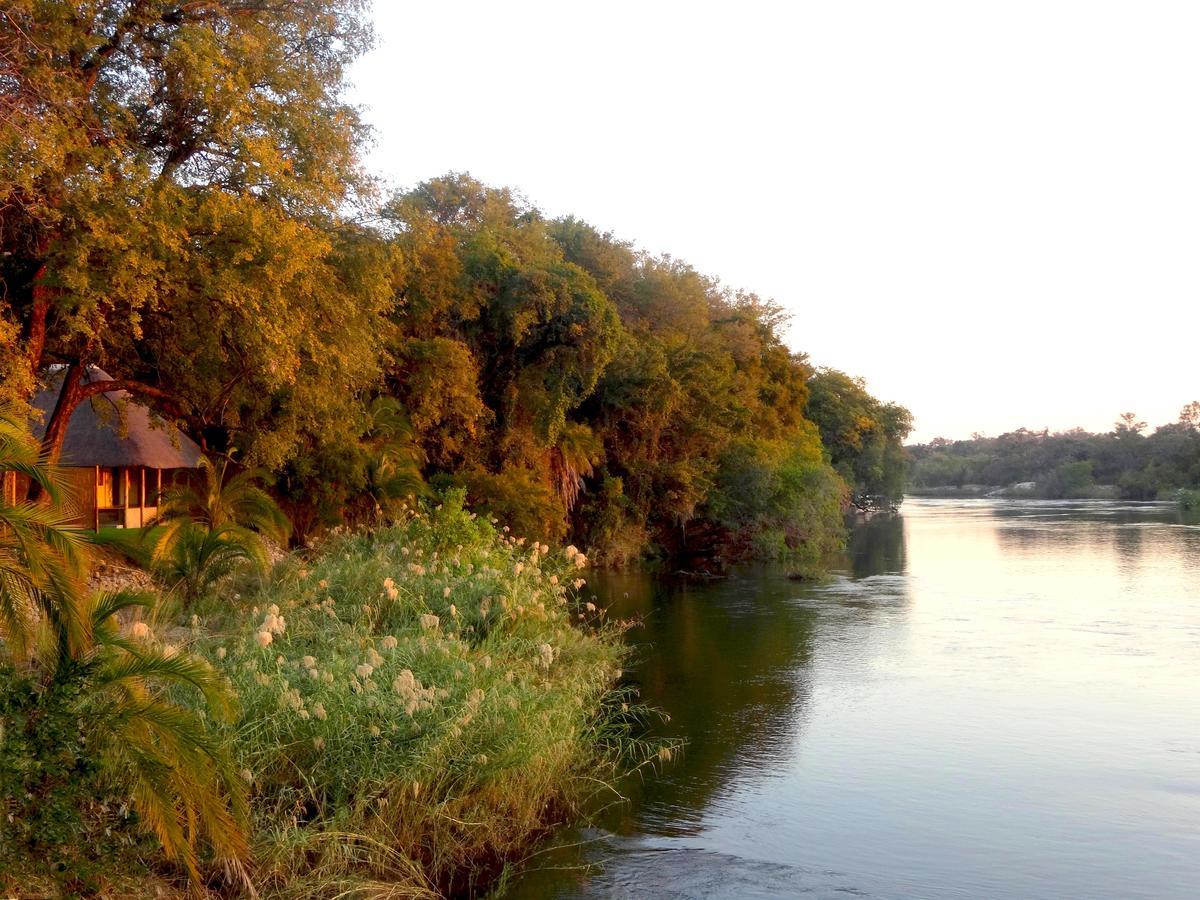 Shametu River Lodge Divundu Экстерьер фото